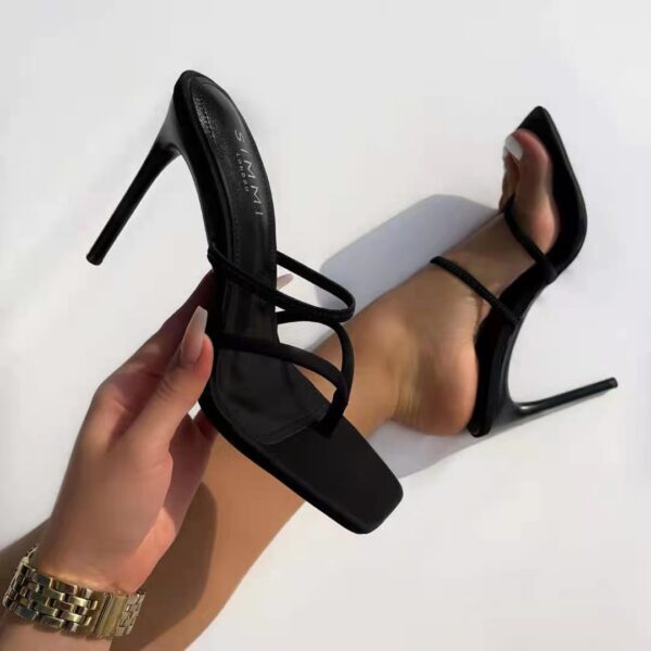 troy toe post stilettos black